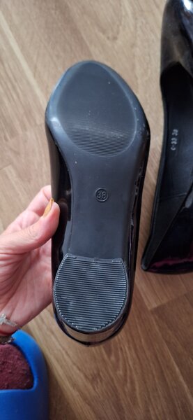 Vand pantofi de dama mar 38, negri si pantofi de dama maro, mar 37-38